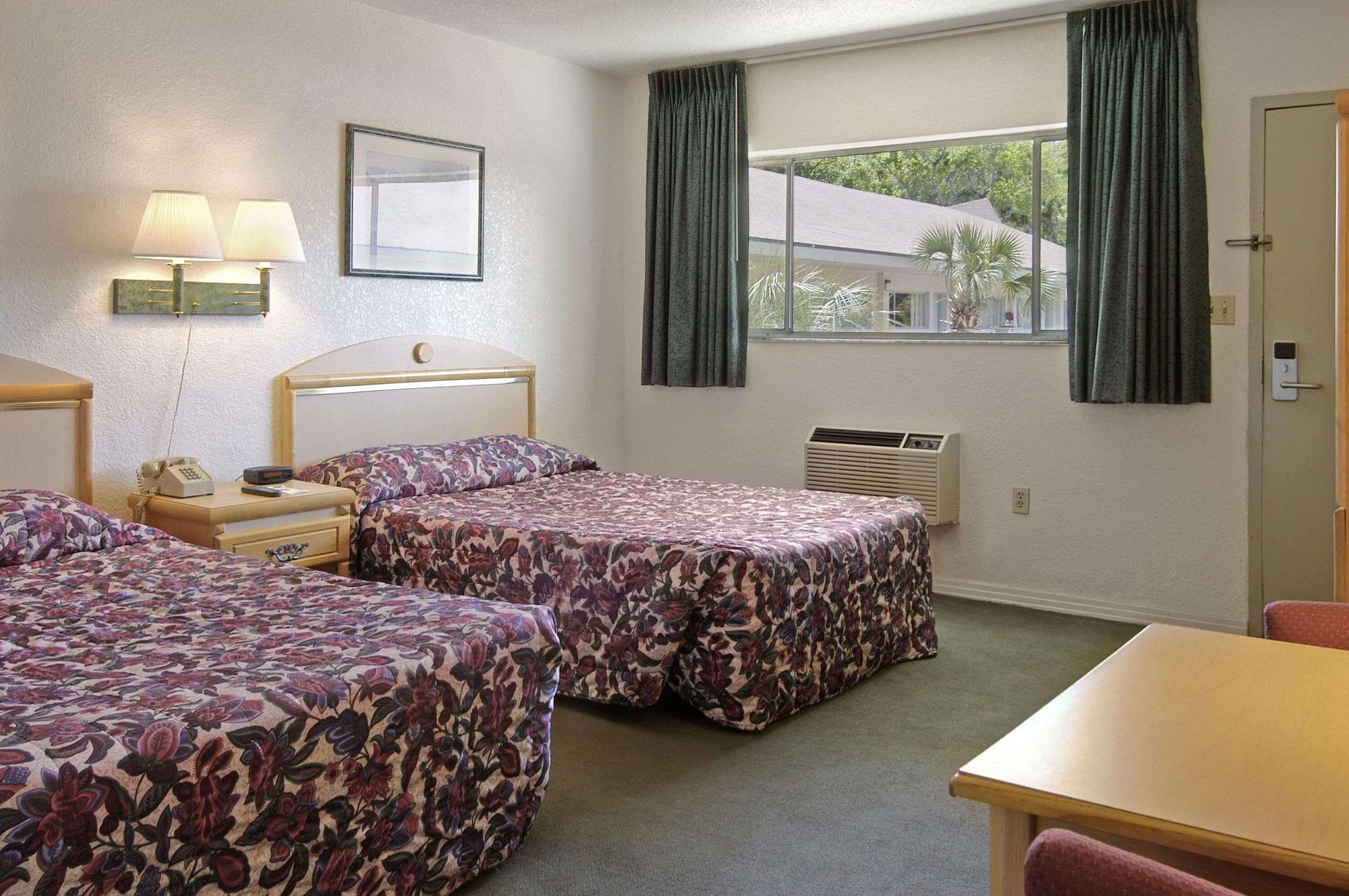 University Inn Gainesville Szoba fotó