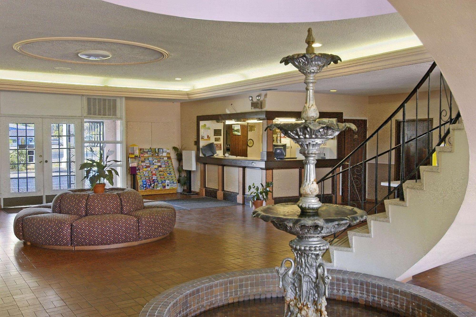 University Inn Gainesville Kültér fotó
